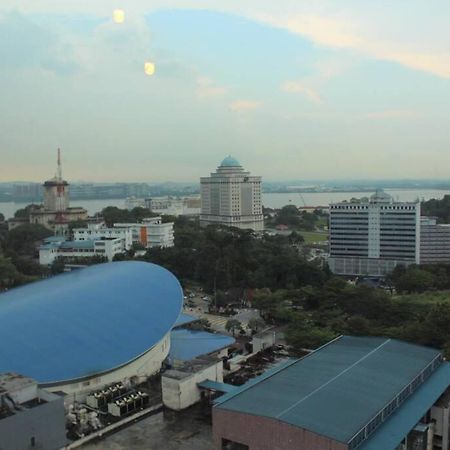 Suasana Suites D'Home Jb Johor Bahru Zewnętrze zdjęcie